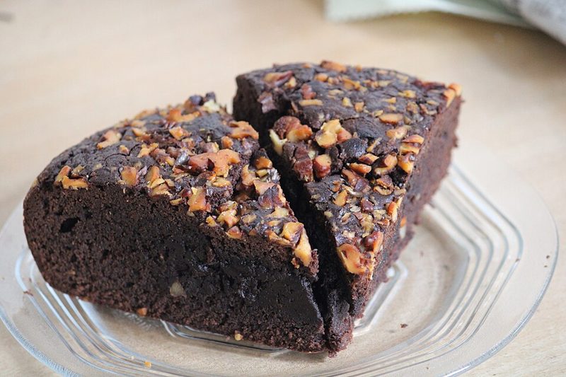 VİŞNELİ BROWNİE