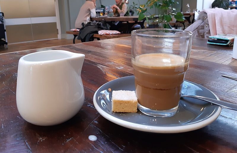 CORTADO