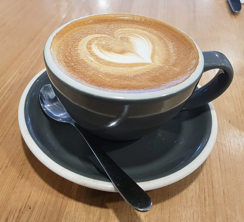 CAFFE LATTE