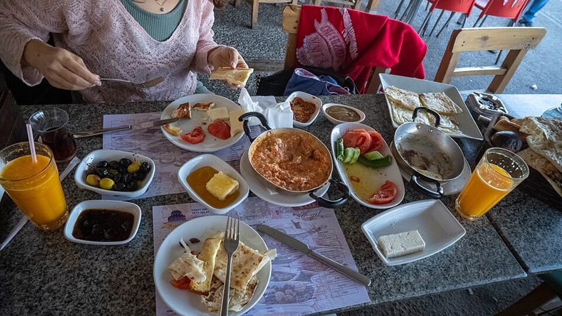 Ayşegül Gold Kahvaltı
